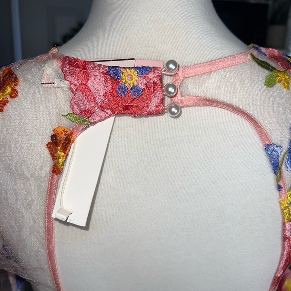 NWT For love & lemons Percy mini dress Peonies Size LARGE - Picture 9 of 14